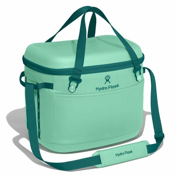 carryouttm-soft-cooler-30-l-w8 cpco344-carryout-cooler-30l-mermaid-green-angled_1.jpg