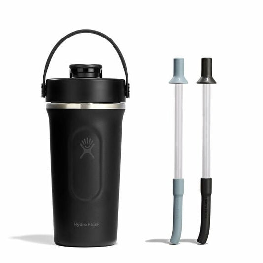 shaker-bottle-and-straw-bundle-e0 group_187_1__1.jpg