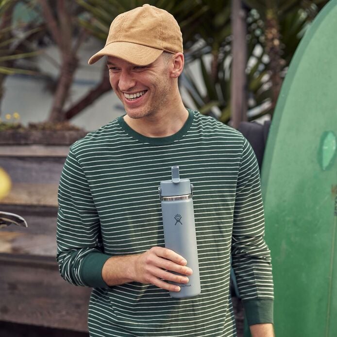 24-oz-wide-mouth-with-flex-straw-cap-y3 hf_s26_mcinnis_0232_13.jpg