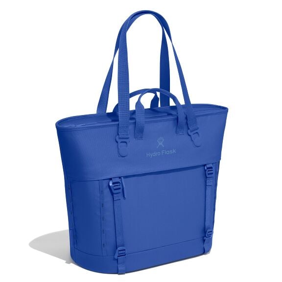 carryouttm-soft-cooler-tote-30-l-h1 maxiit382_carryout_tote_30l_capri_blue_angled_1.jpg