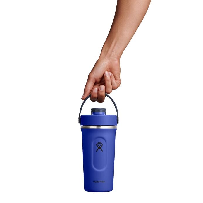 24-oz-insulated-shaker-bottle-k1 mxc24382_24_oz_insulated_shaker_bottle_capri_blue_hb.jpg