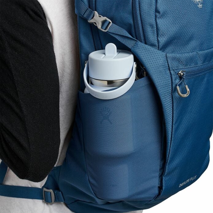 24-oz-travel-bottle-with-flex-straw-cap-k7 travelbottle-hb-backpack_1_8_1.jpg
